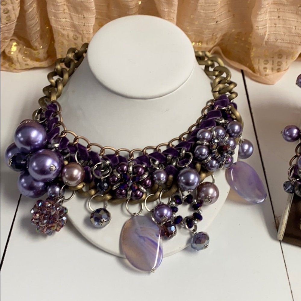 Costume jewelry grape design necklace and bracelet